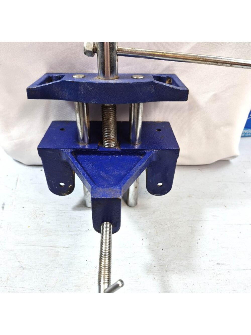 Bench Mount Screw Press Jewelry Leather Rivet Grommet Tool Unmarked Cast Iron